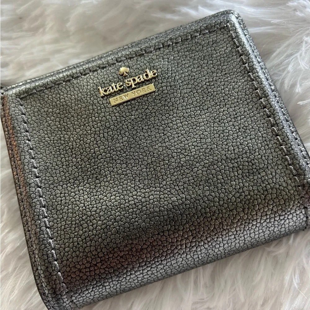Kate Spade Small Shawn Patterson Drive Wallet